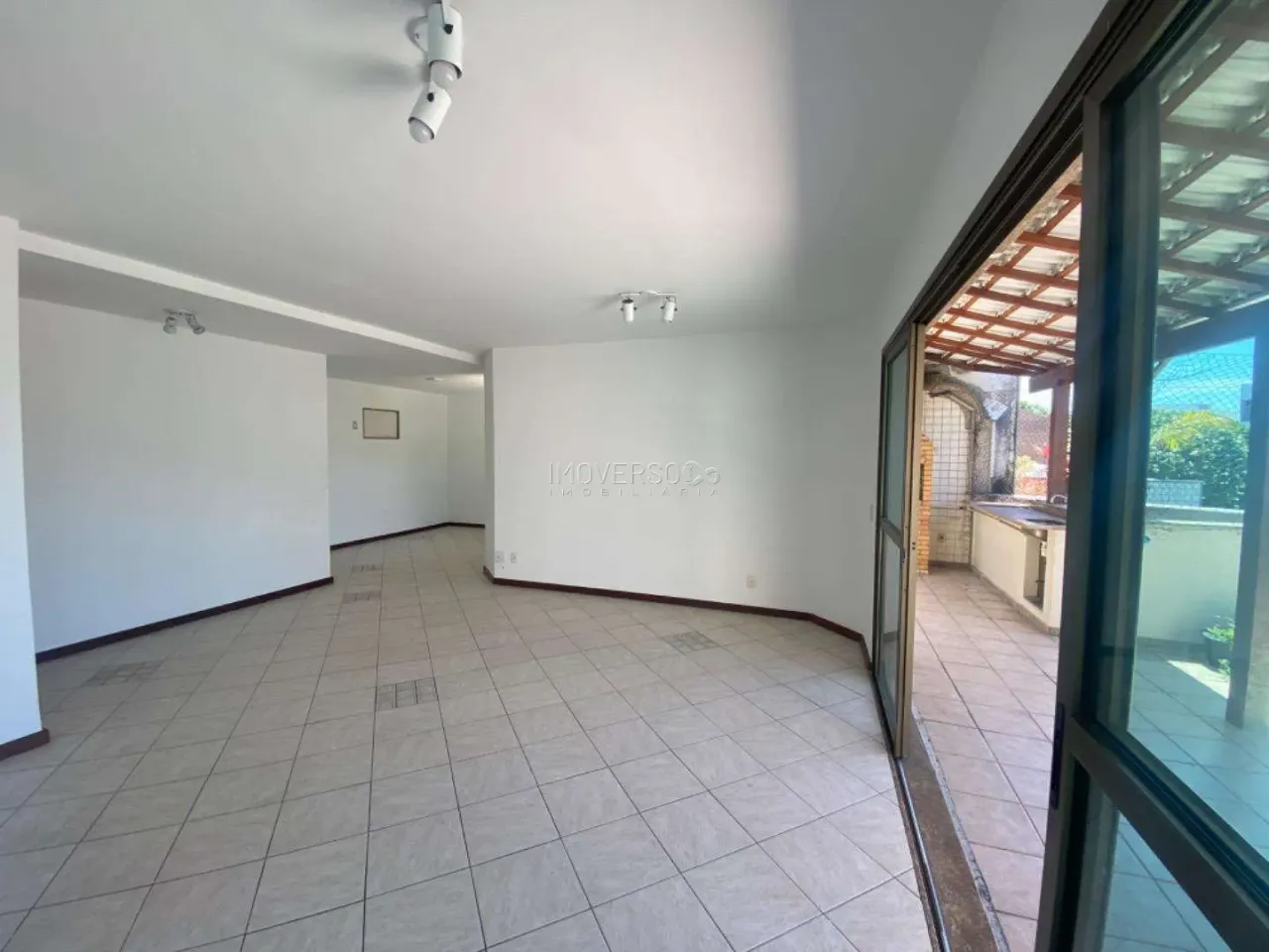 Penthouse apartment with mountain views and 3 bedrooms — photo 10