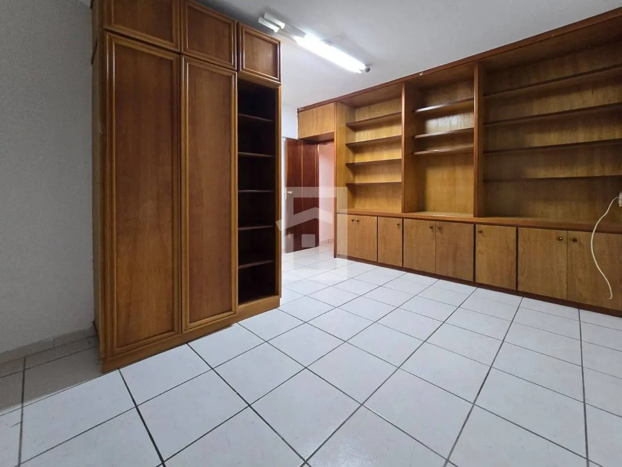 Triplex house with 4 bedrooms and 2 en-suites — photo 37