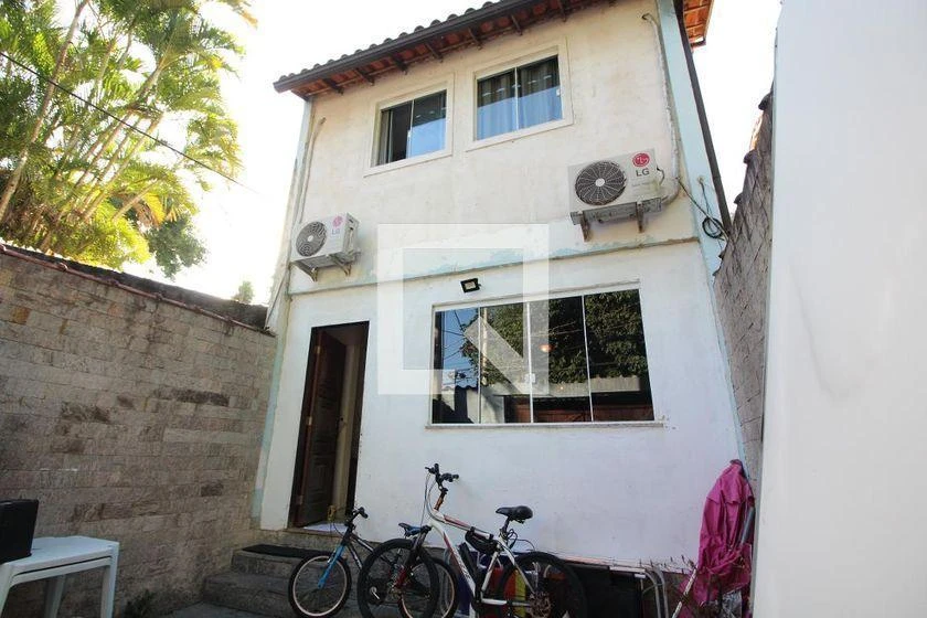 Furnished 140 m² house with 3 bedrooms and 3 bathrooms — photo 26