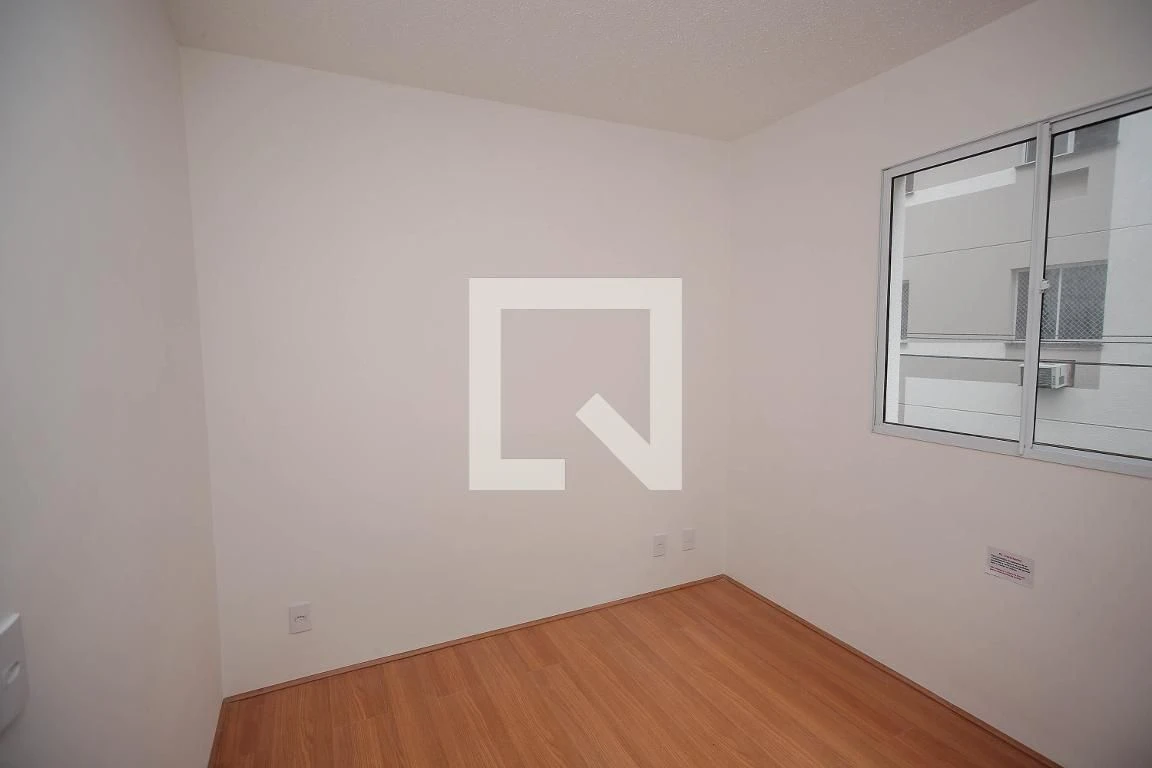 2-bedroom apartment with laundry area and 1 parking spot — photo 19