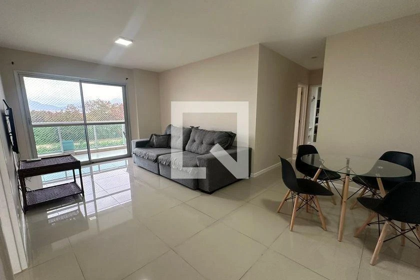 Furnished 2-bedroom apartment with balcony — photo 6