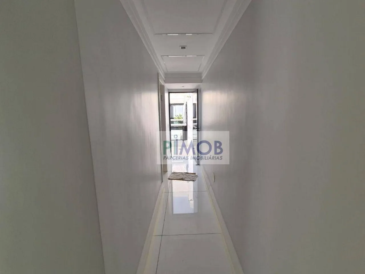 Penthouse with 3 bedrooms and 5 bathrooms, 256 m² — photo 18