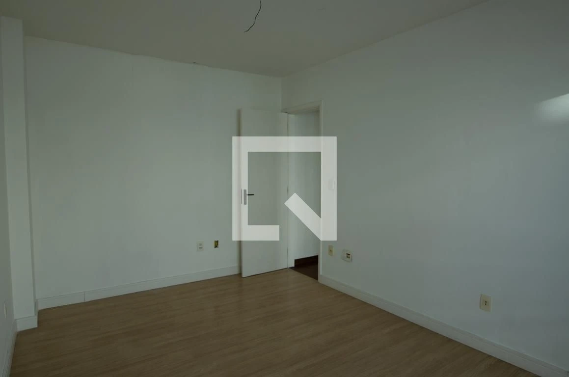 Apartamento com 3 quartos, 1 suíte e 3 vagas de garagem — photo 66