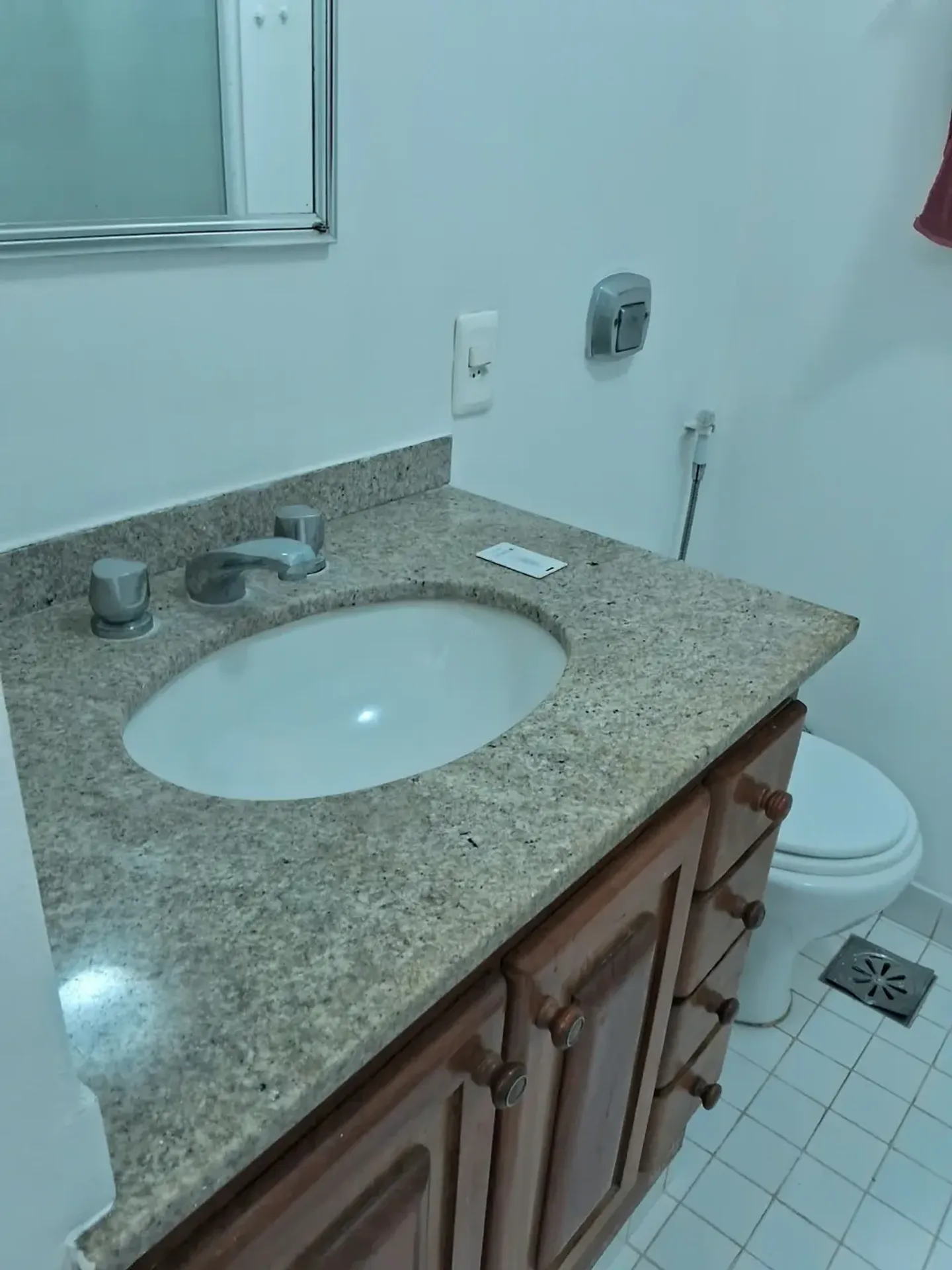 Apartment on the 5th floor with wood or laminate floors — photo 17