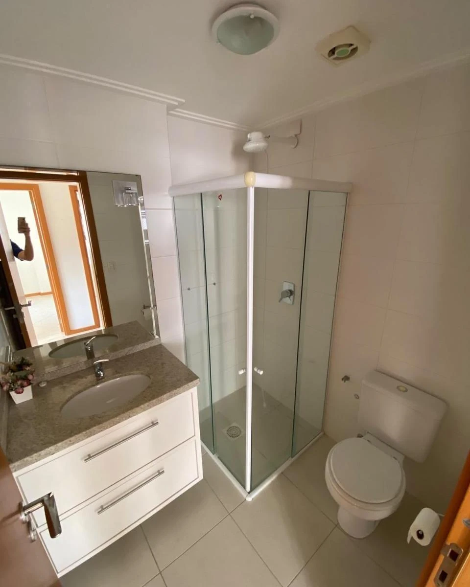 3-bedroom apartment with a water view — photo 8