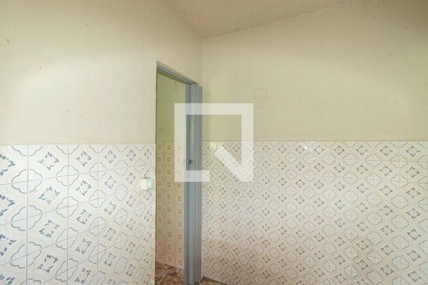 Casa sem móveis de 60 m² com 2 quartos e aceita pets