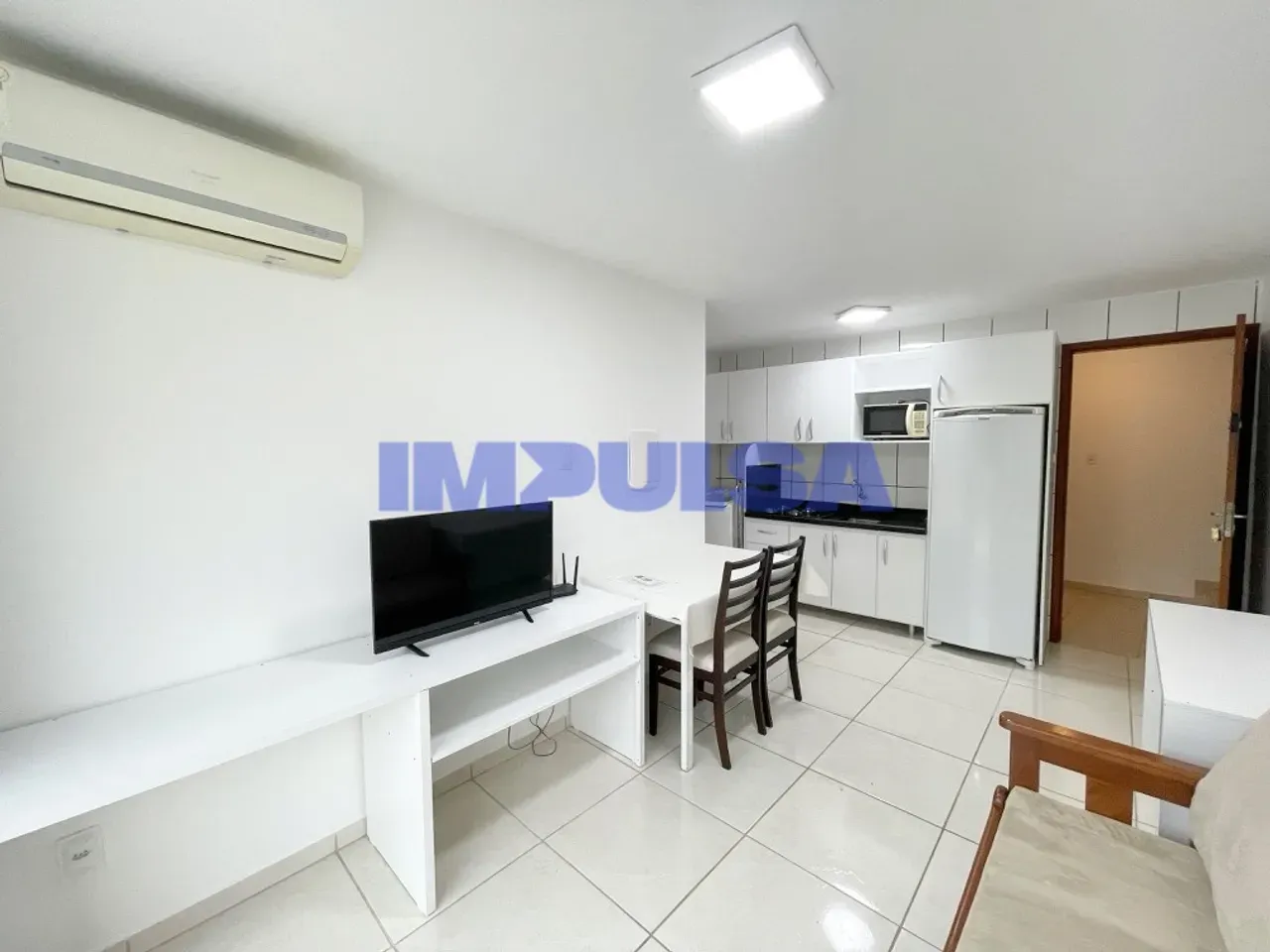 Apartamento mobiliado de 1 dormitório com cozinha americana — photo 7
