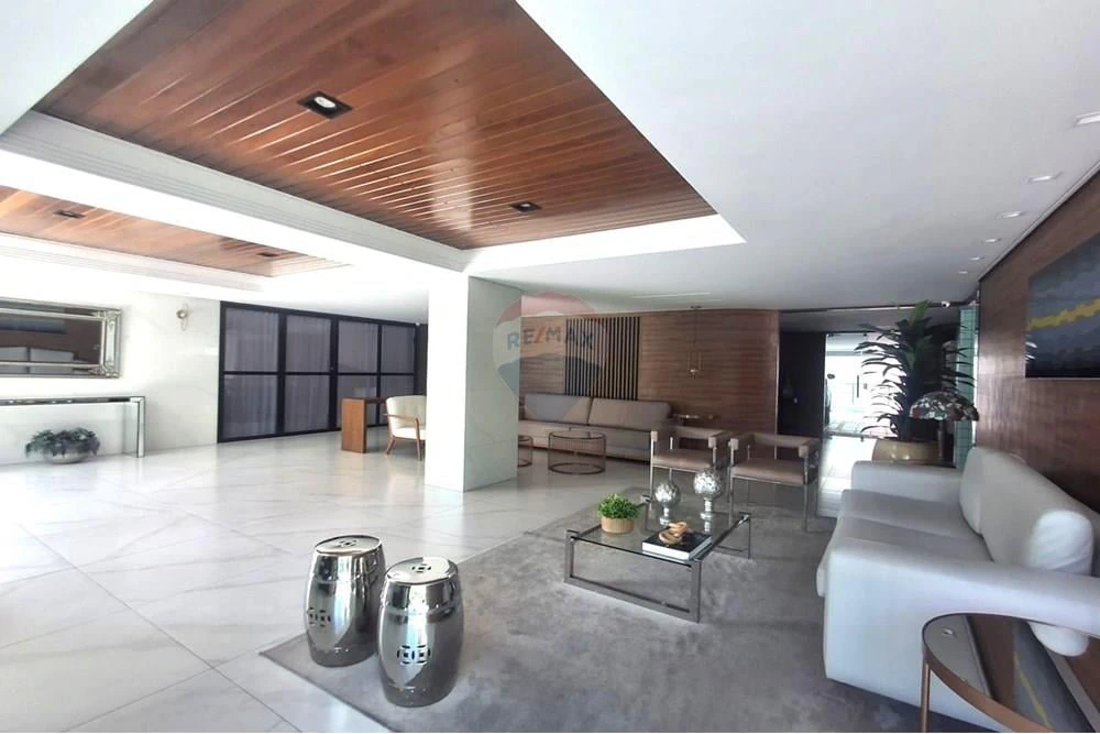 Private pool in a 3-bedroom apartment, 96 m² — photo 13