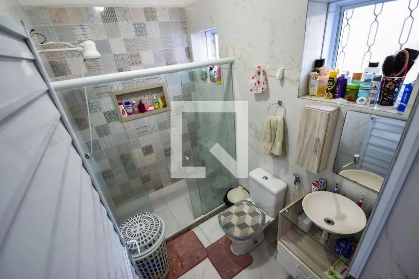 Дом с 4 спальнями, 3 парковками и частным садом — photo 40