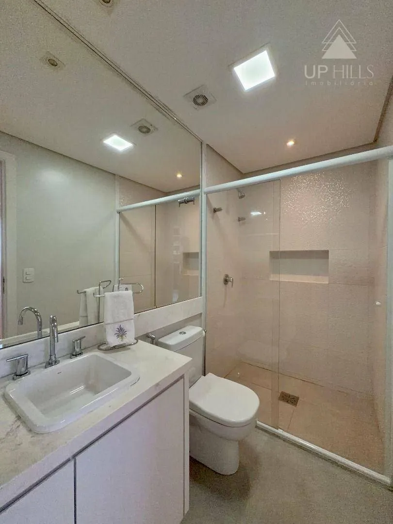 Apartment on the 4th floor with floor-to-ceiling windows — photo 44