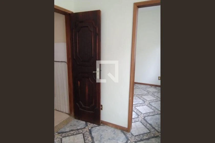 3-bedroom apartment, 1 with its own bathroom, 85 m² — photo 25