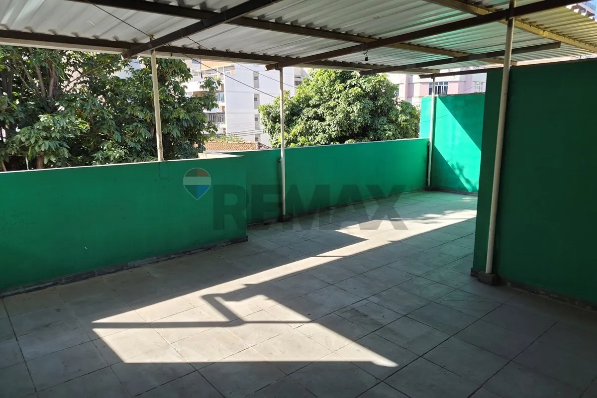 Unfurnished 3-bedroom apartment with 68 m² — photo 37