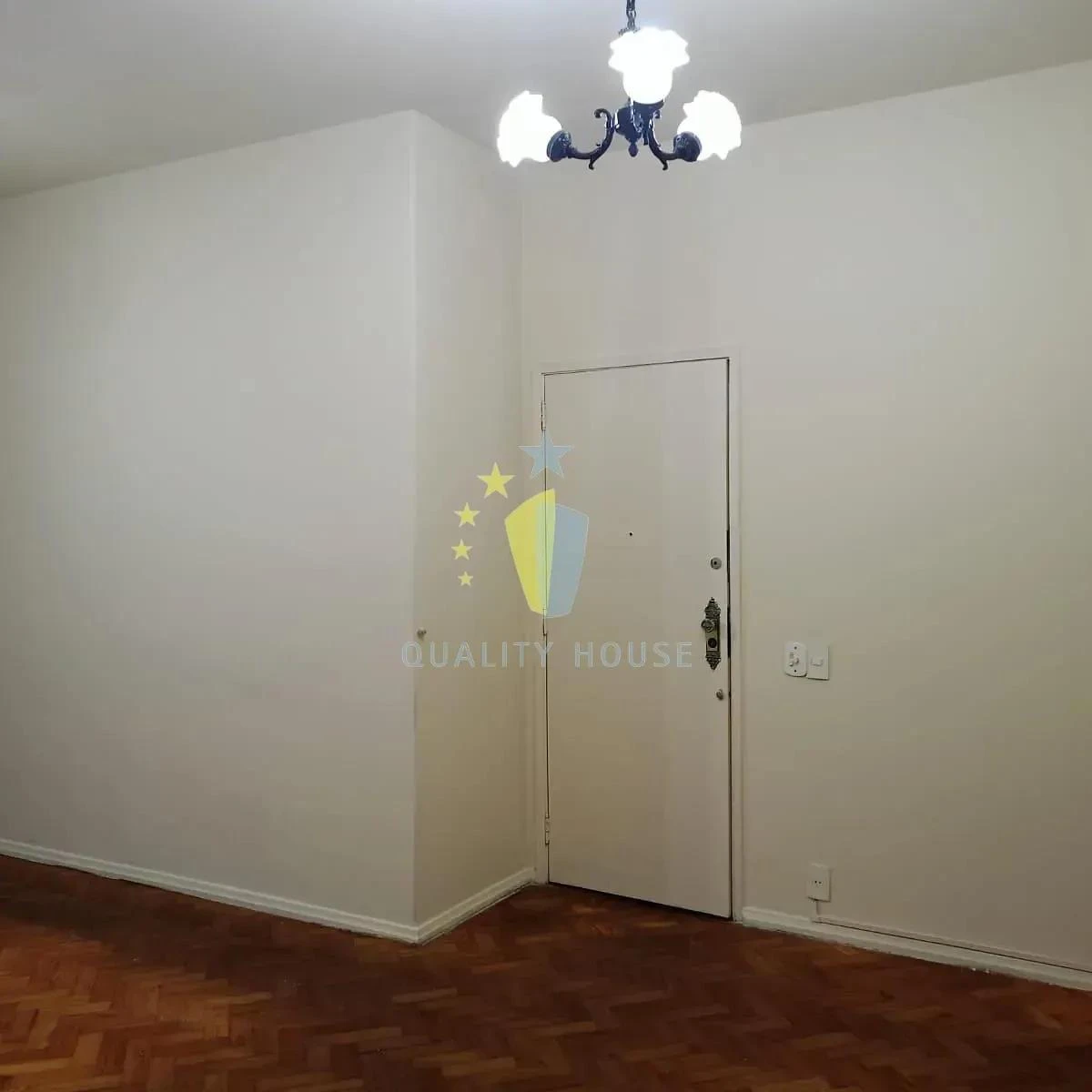 Apartment, 75 m², with wood or laminate floors — photo 17
