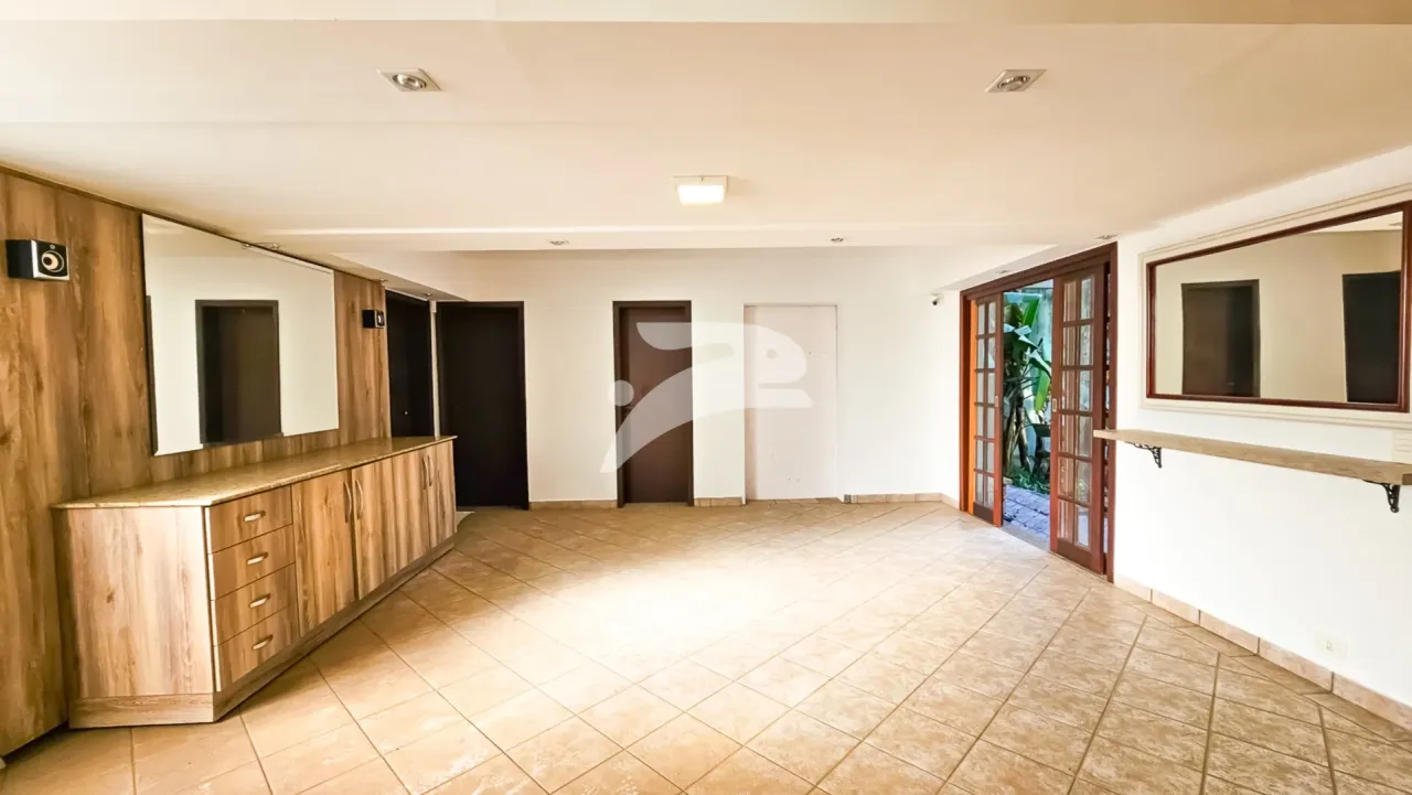 House with 2 bedrooms and a built-in balcony grill — photo 18