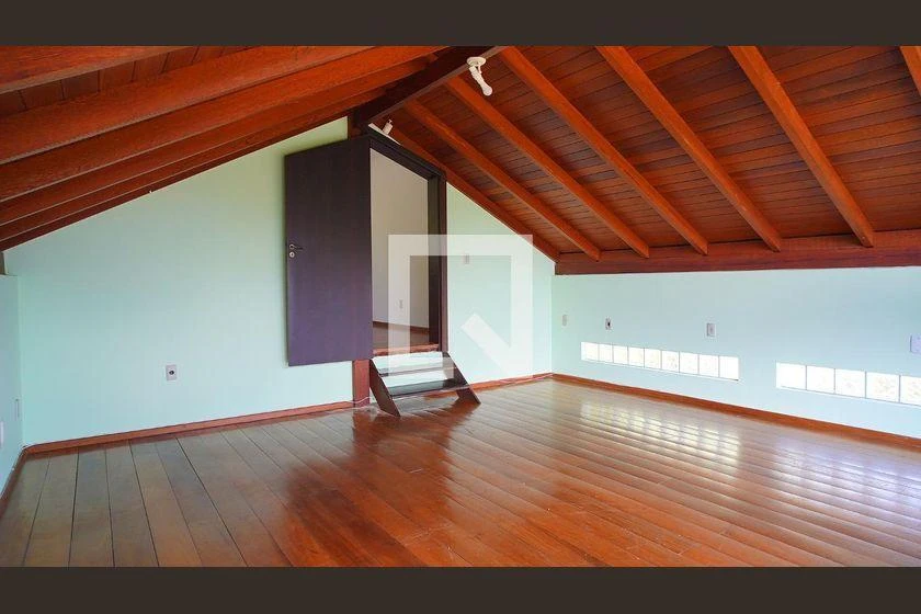 House, 735 m², with floor-to-ceiling windows — photo 47