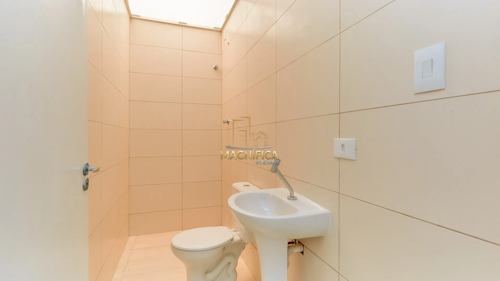 Casa sin muebles para alquiler con 12 dormitorios y 4 baños — photo 12