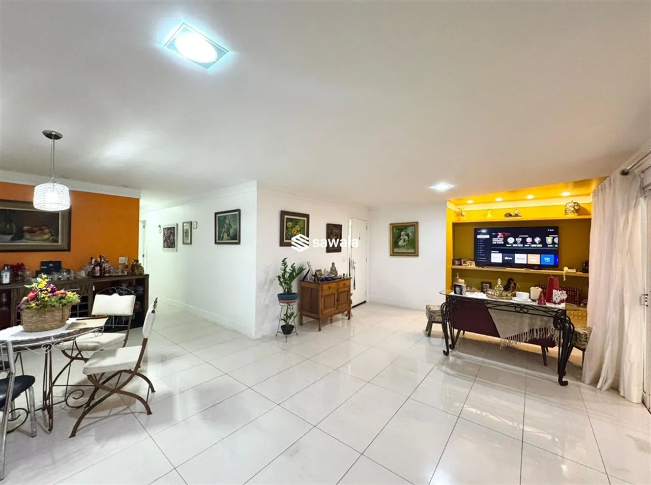 Furnished apartment with 3 bedrooms and 4 bathrooms — photo 15
