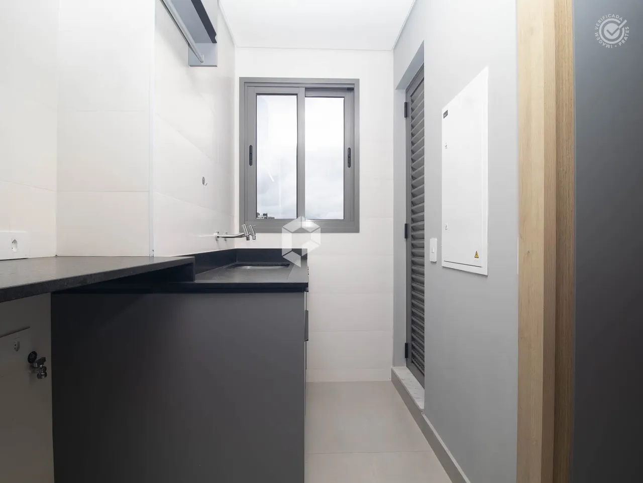 3-bedroom apartment with 4 bathrooms and 2 parking — photo 3