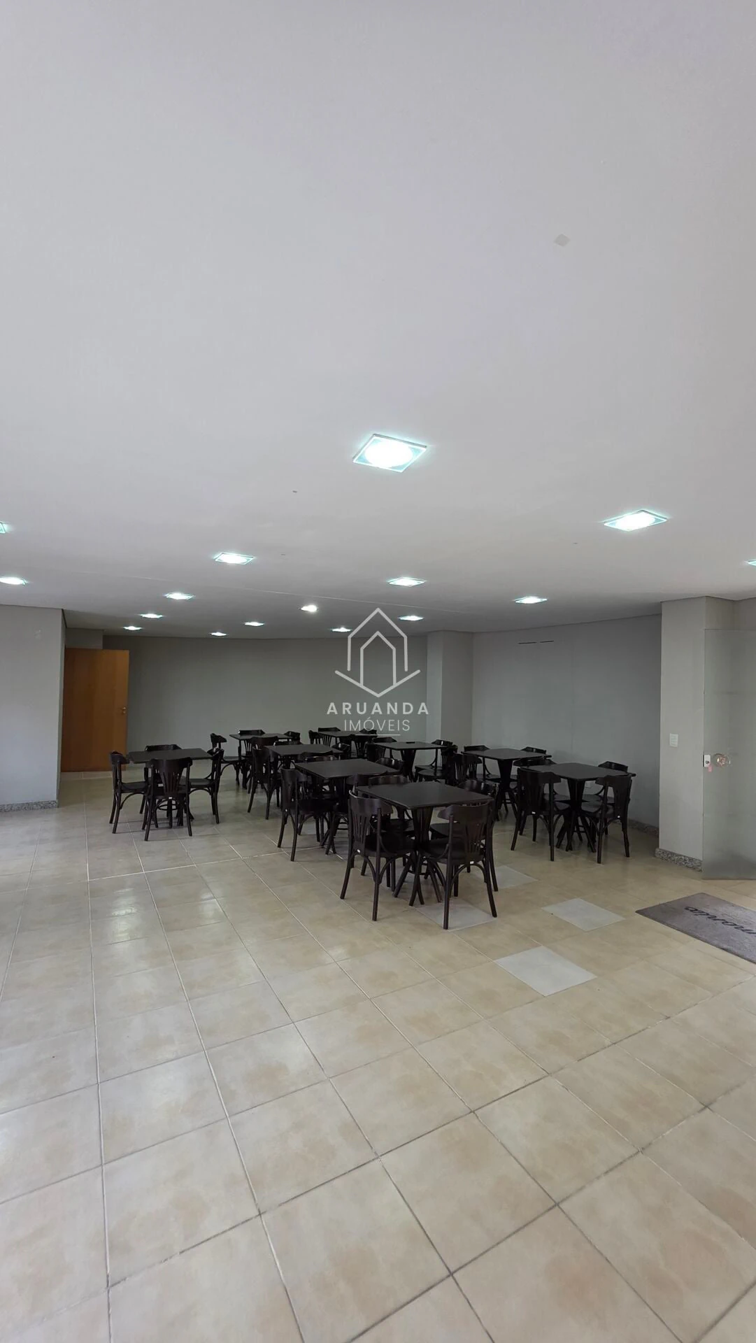 Apartamento mobiliado com espaço de home office e 2 quartos — photo 20
