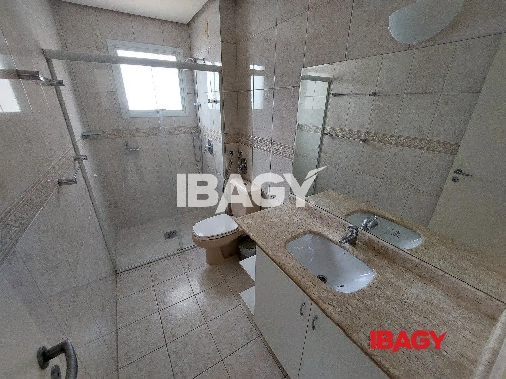 Мебльована квартира 151 м² з 3 спальнями — photo 13