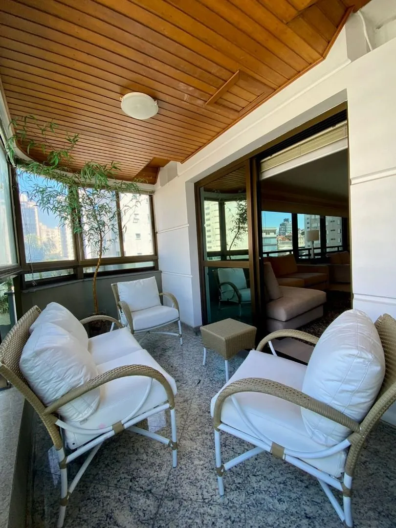 Apartamento mobiliado de 3 dormitórios com 207 m² no 6º andar — photo 2