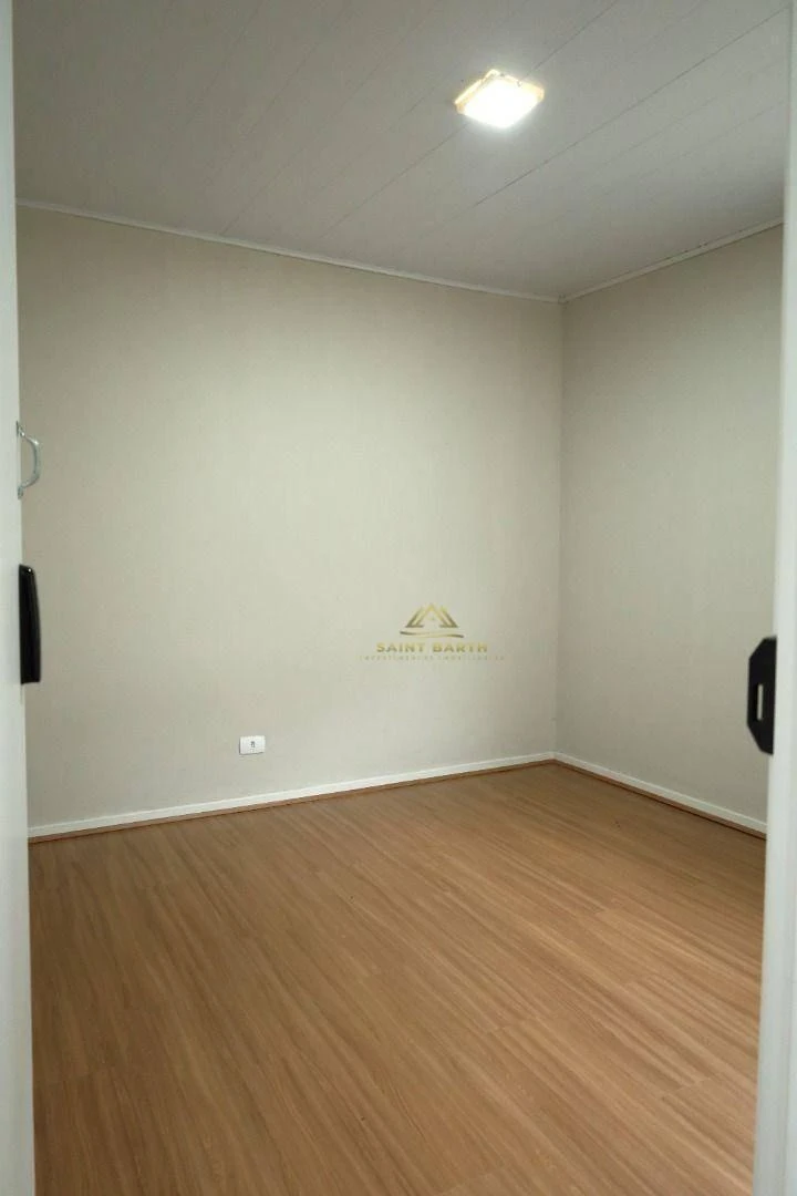 Дом без мебели: 3 спальни, 4 ванные, участок 432 м² — photo 25