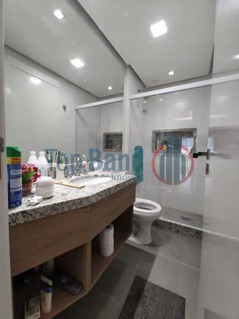 Furnished 3-bedroom apartment with open-plan kitchen — photo 16