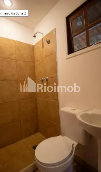Casa de 4 dormitorios con 4 baños y parrilla embutida — photo 29