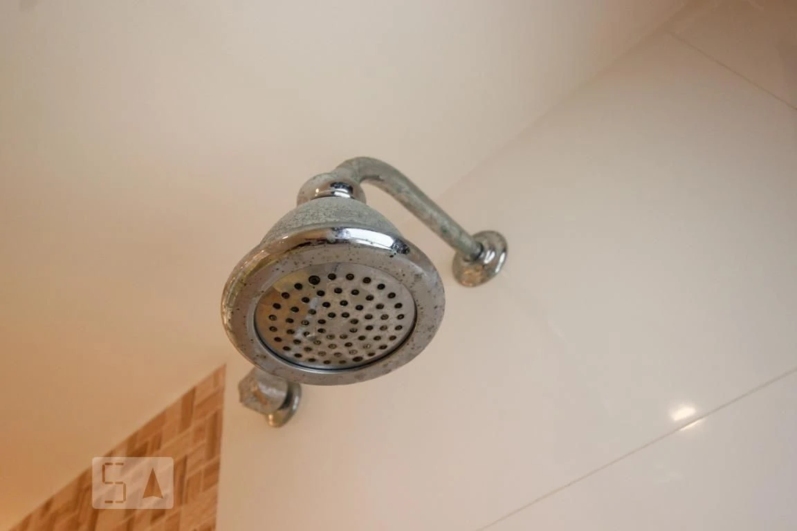 Furnished apartment, 90 m², with a glass-enclosed balcony — photo 44