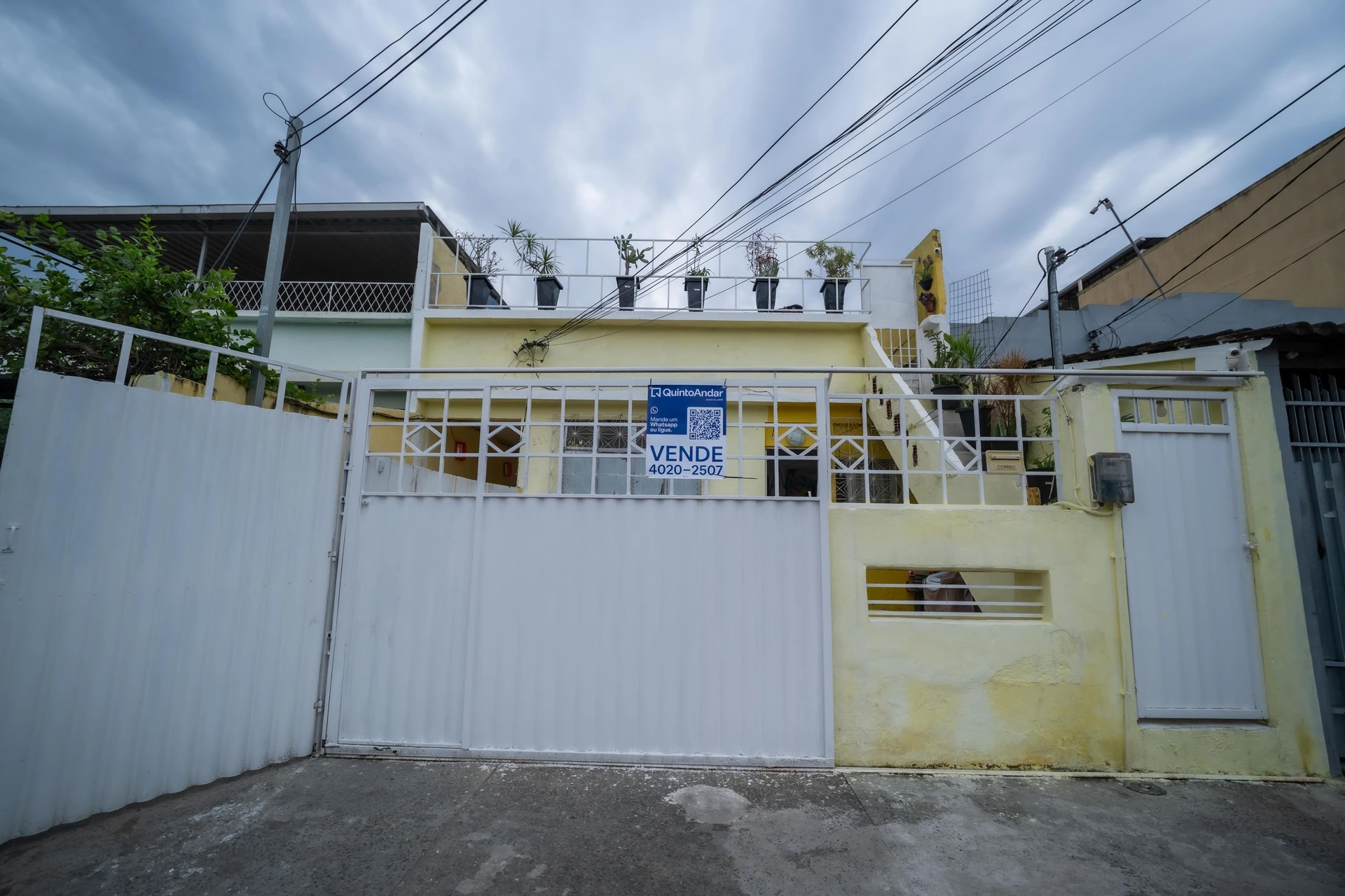 2-bedroom house with a washing machine in Rio de Janeiro — photo 11