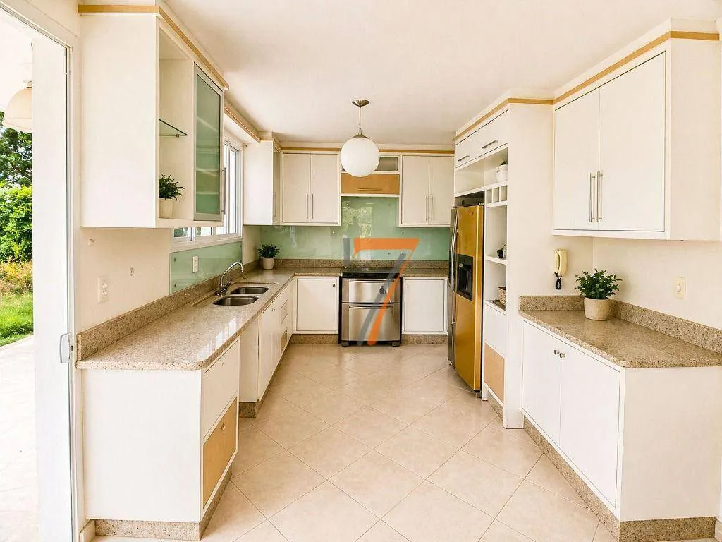 Casa con 4 dormitorios y balcón privado — photo 7