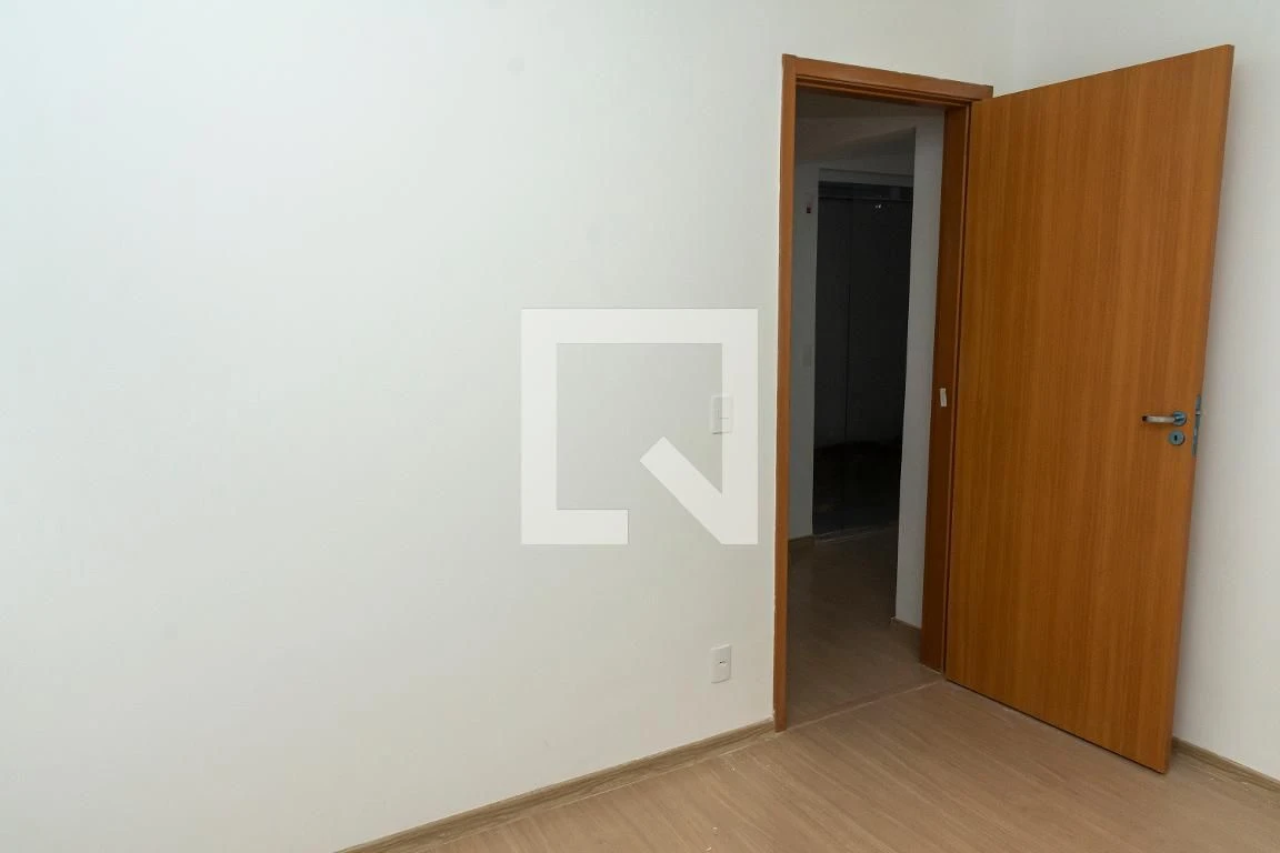 2-bedroom apartment in a building with a gym — photo 25