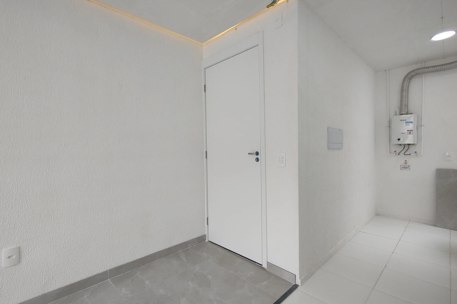 Apartment for rent with 2 bedrooms, 1 bathroom, and parking — photo 52