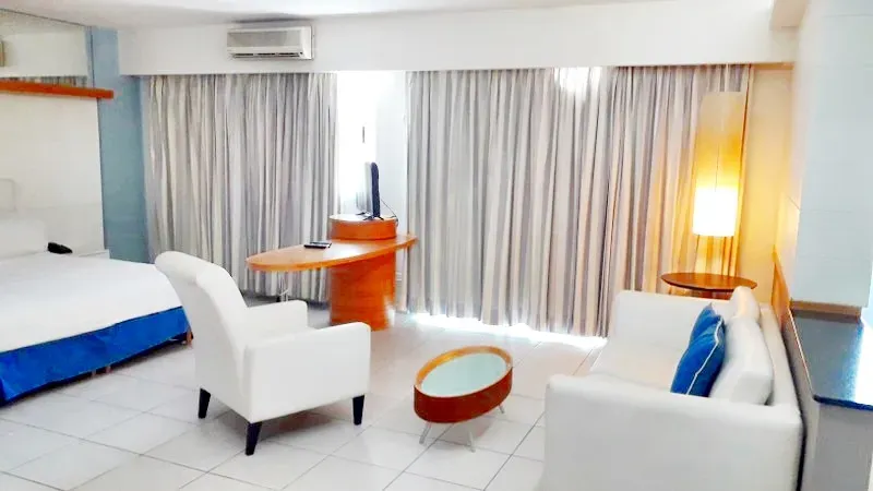 Засклений балкон та 1 спальня: квартира 44 м² — photo 5