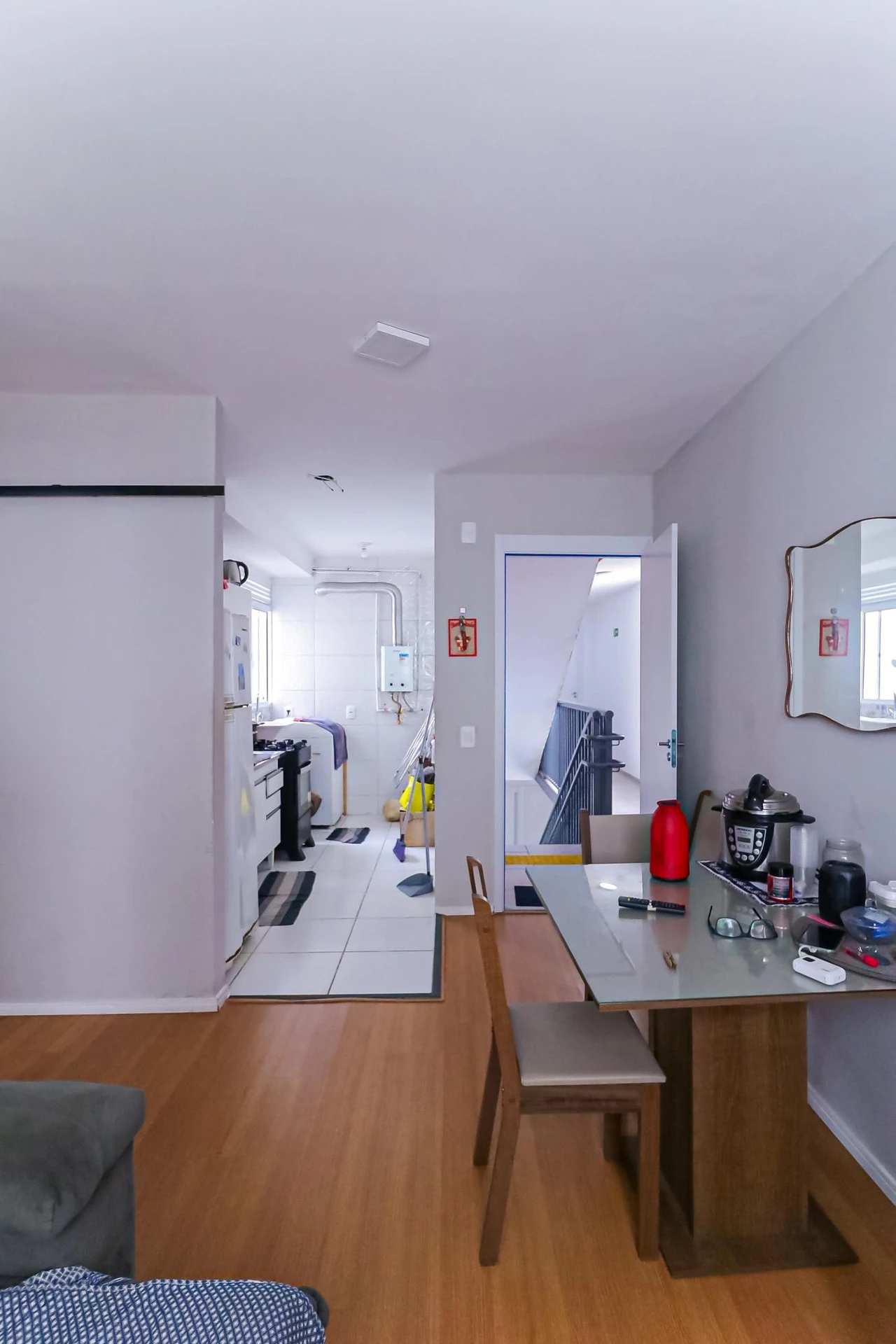 2-bedroom apartment with a washing machine — photo 33