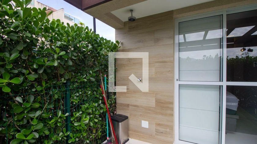 Furnished house, 118 m², with a glass-enclosed balcony — photo 33