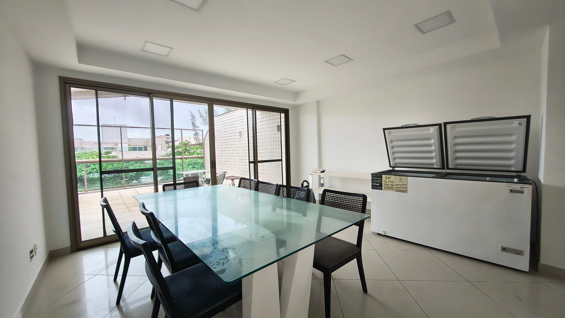 5-bedroom apartment with a washing machine in Rio de Janeiro — photo 22