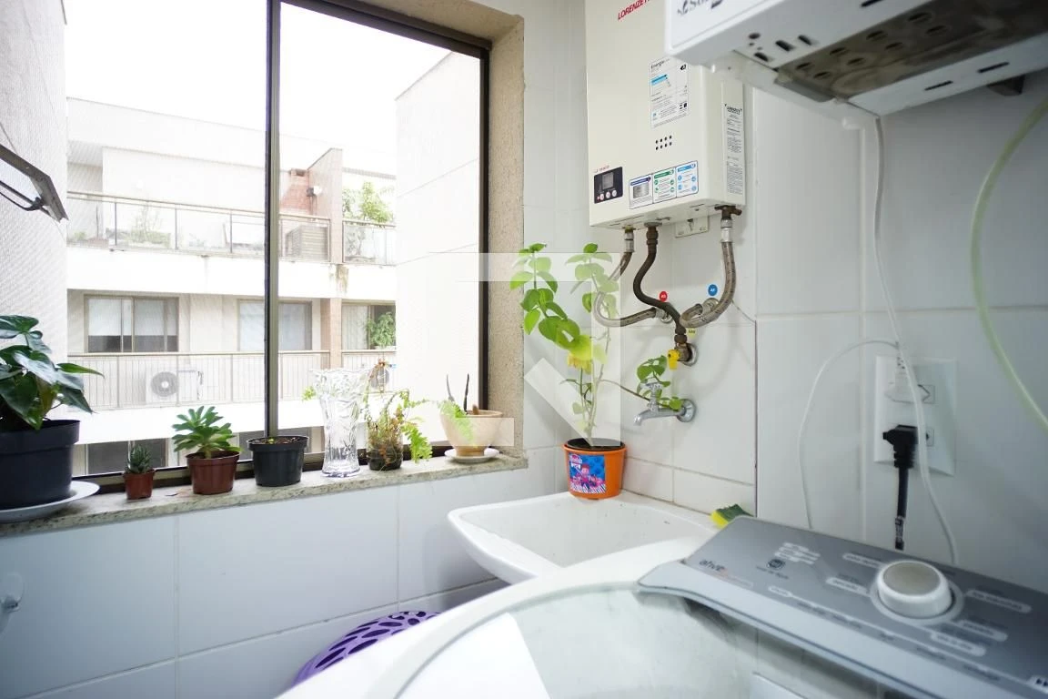 Apartamento de 4 quartos com 3 suítes e 169 m² — photo 61