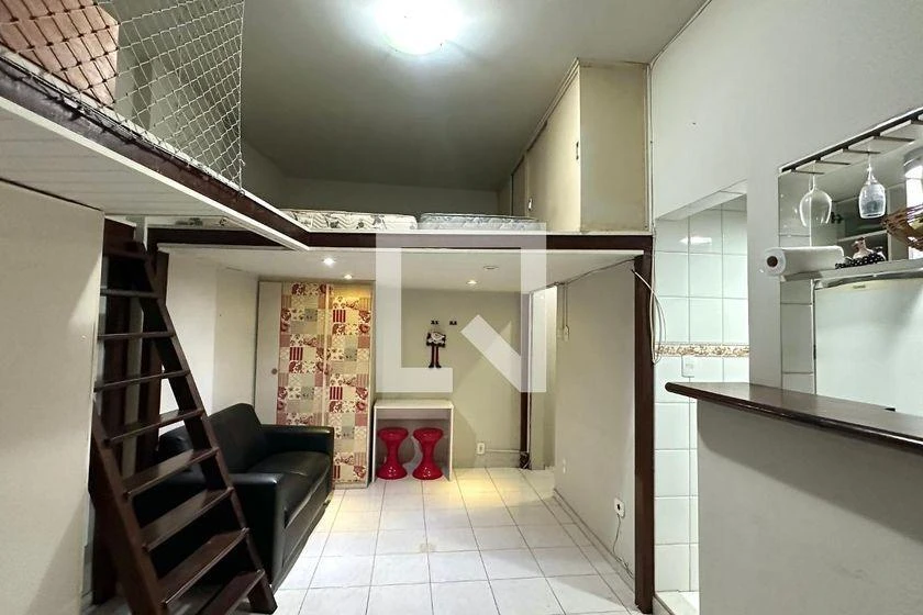 Furnished one-bedroom apartment, 35 m² — photo 13
