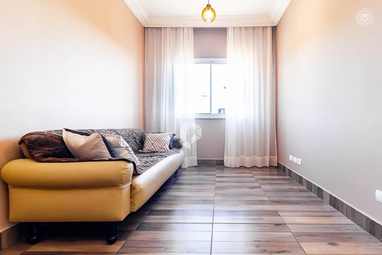 Apartamento de 2 dormitorios con cocina abierta y 77 m² — photo 3