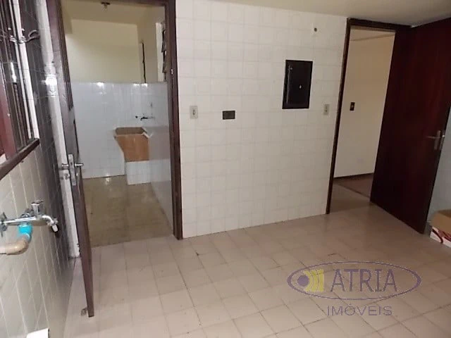 3-bedroom house with a private BBQ — photo 12