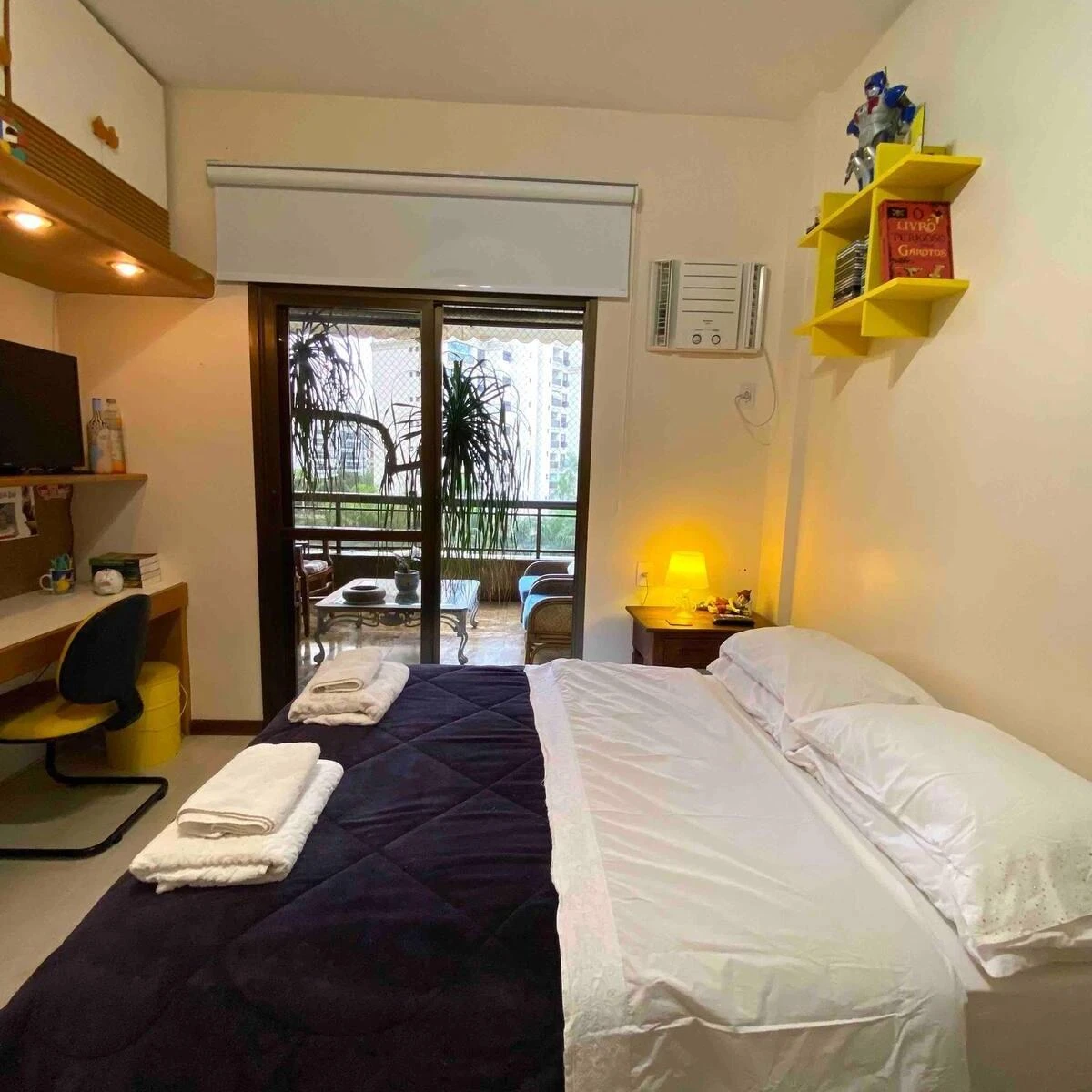 Furnished 300 m² apartment with 4 bedrooms and 3 parking — photo 4