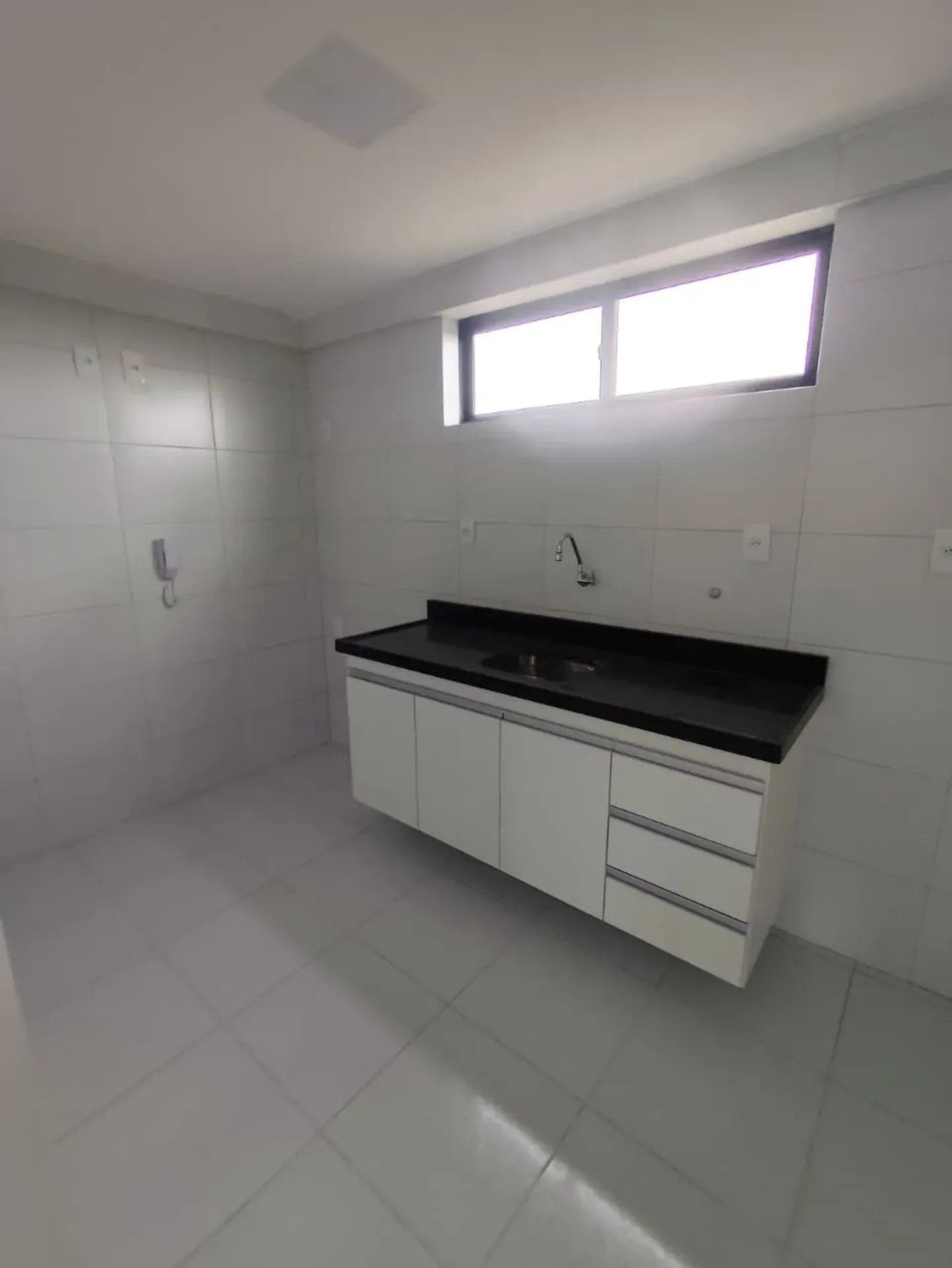 Apartamento com 3 quartos, 1 suíte e churrasqueira privativa
