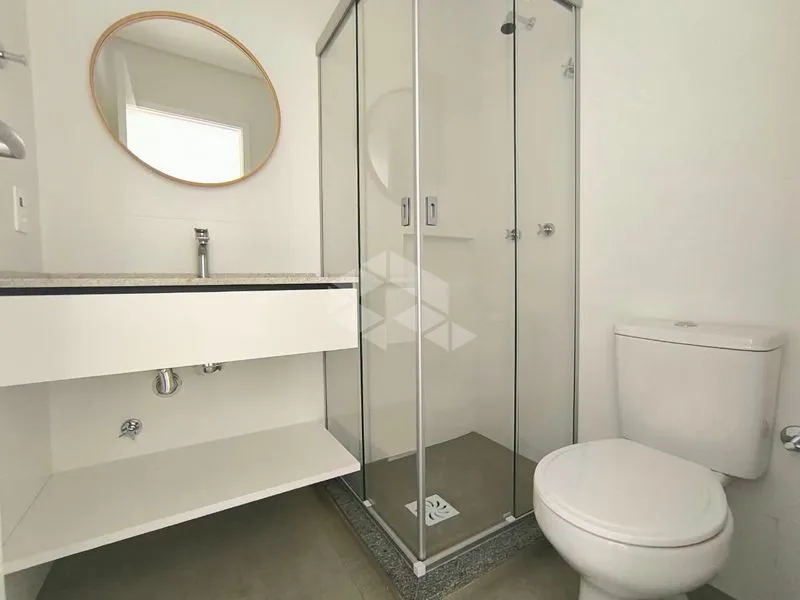 2-bedroom apartment with a washing machine — photo 33