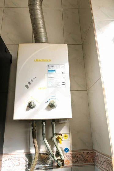 2-bedroom apartment with a washing machine — photo 23