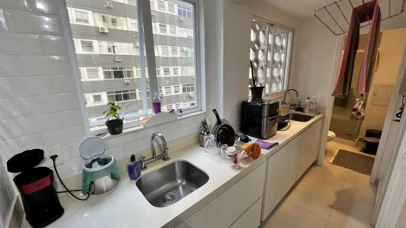 Furnished 3-bedroom apartment with 3 bathrooms — photo 22