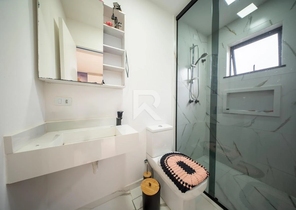 3-bedroom house with a grill on the balcony in Curitiba — photo 9