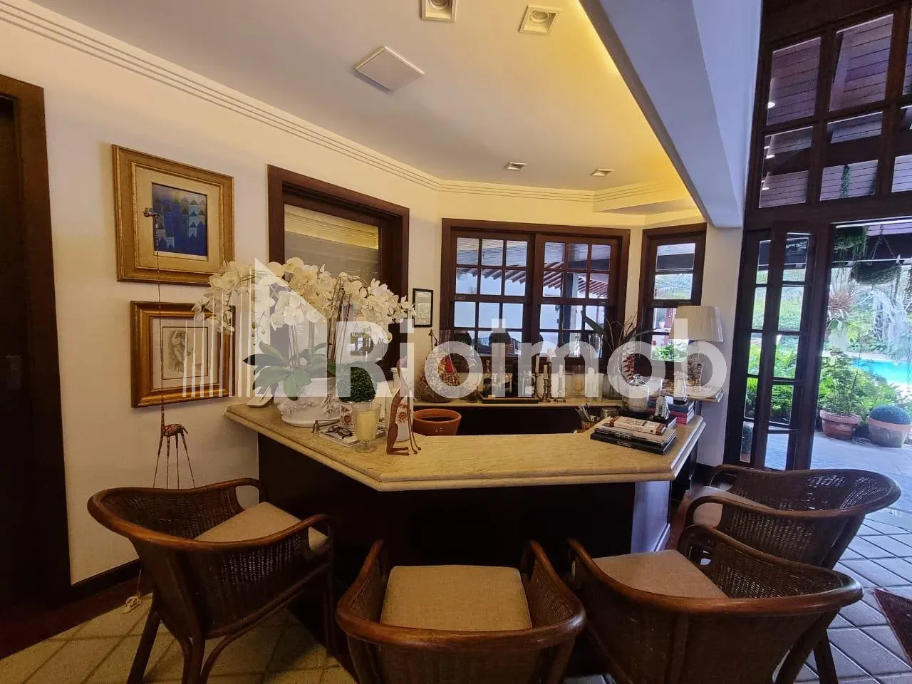 Furnished house with 5 bedrooms and 5 bathrooms — photo 18
