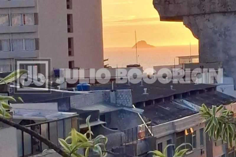 Cobertura com 5 quartos e terraço — photo 27