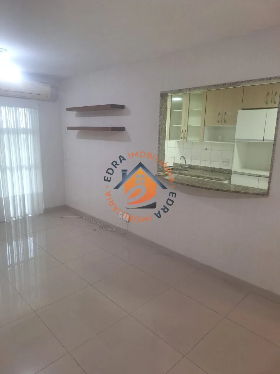 Rental apartment with balcony and 2 bedrooms — photo 9